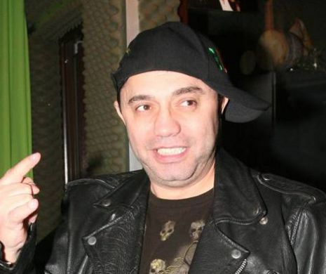 Il vezi toata ziua la TV, dar nu te asteptai la asta. Ce masina conduce manelistul Nicolae Guta