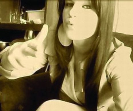 MATROANĂ la 15 ani. Ce le făcea o adolescentă COPILELOR de 13 ani este de NEIMAGINAT | FOTO