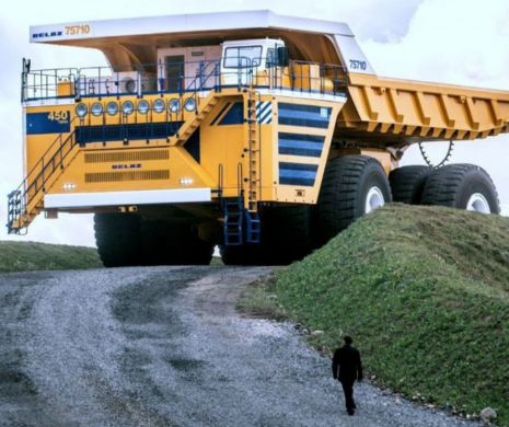 Monstrul de 360 de TONE. Vezi cum arată mândria Belarusului, cel mai mare CAMION din lume | FOTO
