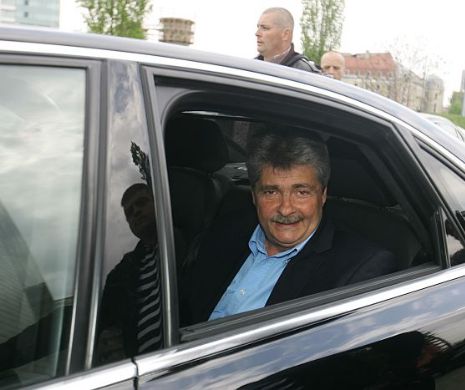 NEWS ALERT. Sorin Ovidiu Vîntu, eliberat din închisoare