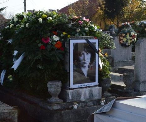 PANICĂ LA SATU MARE. O altă femeie a fost ATACATĂ în ziua în care actrița Gabriela Dorgai a fost ÎNMORMÂNTATĂ