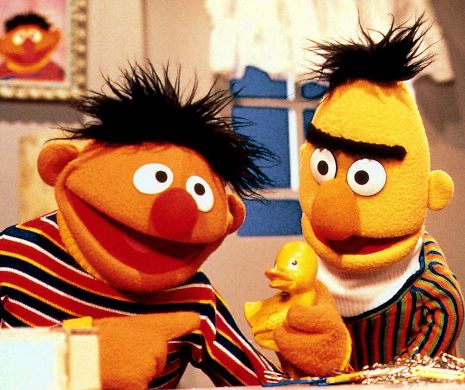 Propaganda homosexuală atacă o brutărie