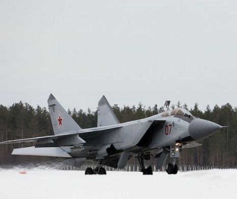 Reportaj din interiorul BAZEI aeriene militare care asigură LINIȘTEA lui Vladimir Putim | FOTO