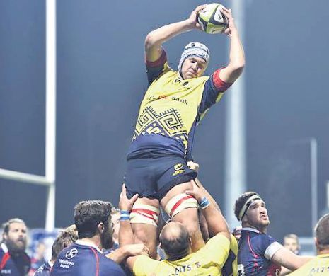 „Stejarii” dau peste samurai