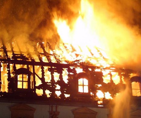 TRAGEDIE în Italia. Un român a murit, iar alți șase membri ai familiei sale au fost răniți, după ce casa lor a luat foc