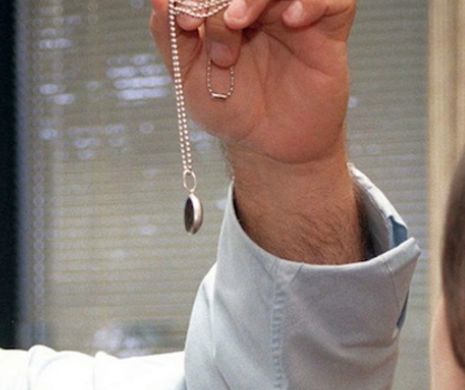 Un avocat îşi hipnotiza clienta şi profita de ea