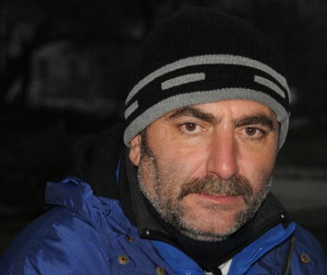 Un român protestează la Bruxelles.VIDEO