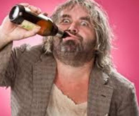 Alcoolul băut la bătrâneţe reduce riscukl de demenţă