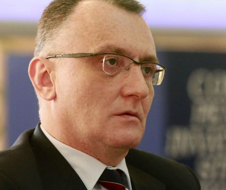 Asistenții, lectorii și șefii de lucrări din învățământul universitar mai primesc un răgaz pentru a-și lua titlul de doctorat