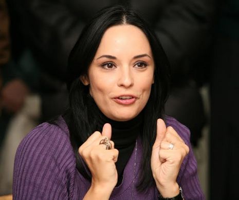 Asta e COSMARUL oricarei femei! Ce probleme are Andreea Marin la aproape 40 de ani