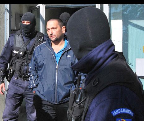Berbeceanu a fost trimis în judecată pentru fapta că a fabricat probe. Culmea ironiei, și procurorii care l-au anchetat sunt acuzați că au inventat probe