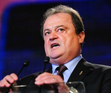 Blaga: Voi colabora bine cu oricare dintre colegii din vechiul PNL care-i va succeda lui Iohannis
