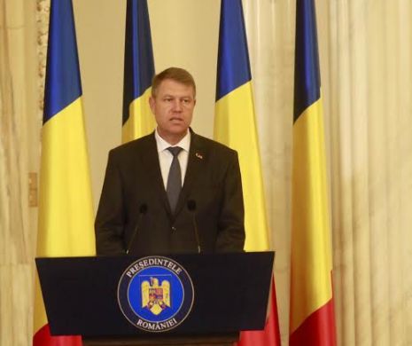 Centrul pentru Monitorizarea şi Combaterea Antisemitismului s-a declarat dezamăgit de iniţiativa preşedintelui României Klaus Iohannis de a decora un fost deținut politic, simpatizant declarat al Mișcării Legionare