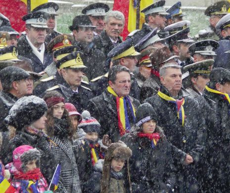 Cum au defilat TRUPELE SRI la parada de 1 Decembrie | Galerie Foto