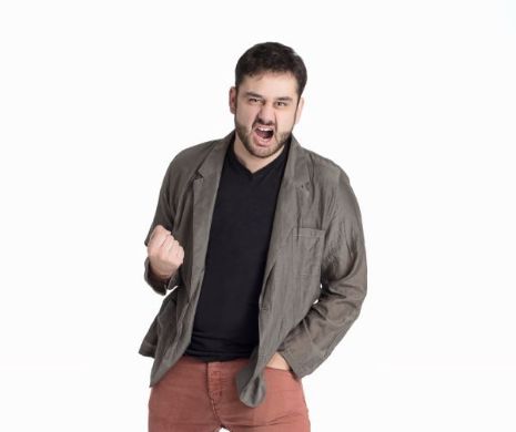 EXCLUSIV EVZ: Interviu cu scenaristul de la VOCEA ROMÂNIEI. Bogdan Nicolai: "Mi-am pierdut virginitatea la 15 ani la radio în Sinaia"