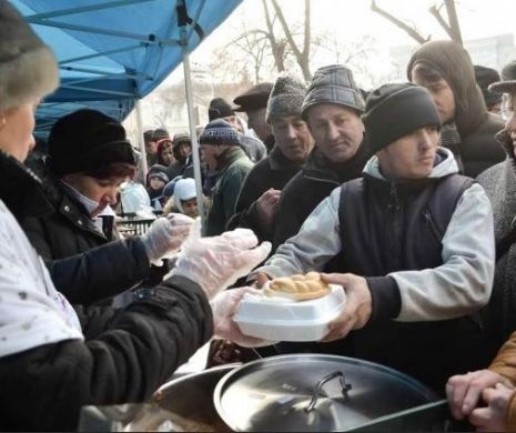 Fasolea și cârnații ieșenilor au fost păzite cu polițiști