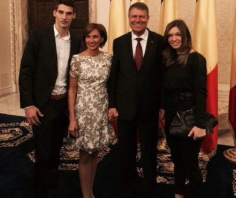 FOTO. Simona Halep, prezentă la dineul pilejuit de investitura în fucție a lui Klaus Iohannis