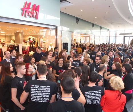 H&M și Kenvelo, LIDERI ÎN preferințele românilor. VEZI cine completează topul