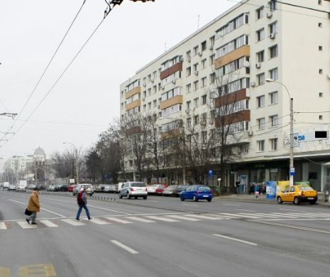 IMOBILIARE: Prețuri ÎN CONTINUĂ SCĂDERE, la jumătate față de 2007