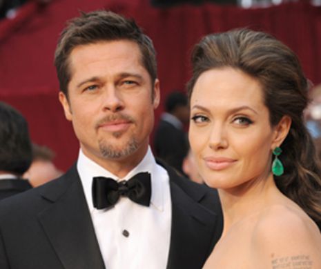 Incredibil cum arată fratele lui Brad Pitt. Imagini de senzaţie cu Doug