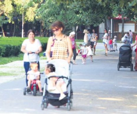 Meseria de bonă, recunoscută oficial. Ce obligații au angajatele