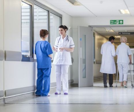 Nemții și suedezii se bat pe asistentele medicale și meseriașii noștri