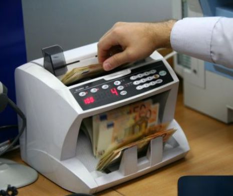 OAMENII DE AFACERI susțin GUVERNUL în disputa cu FMI. „Măsurile FMI conduc la creșterea ABANDONULUI școlar”