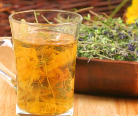Patru infuzii care curăță organismul de toxine