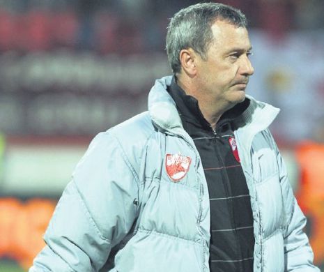 Rednic s-ar întoarce să dreseze „câini”