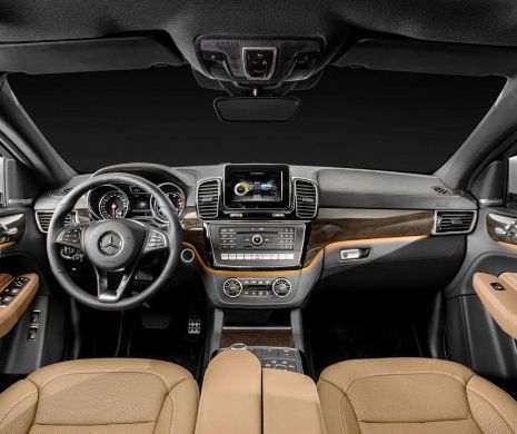 REPLICA Mercedes la BMW X6! Cum arata GLE Coupe, noul SUV de lux care promite sa sparga toate topurile. FOTO