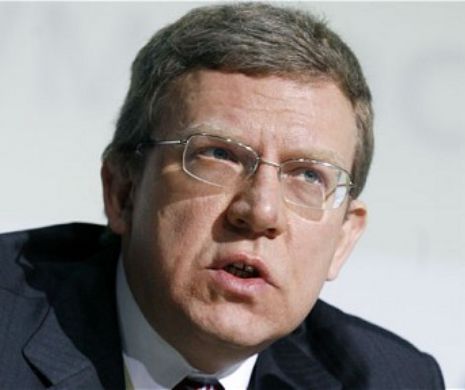 Rusia intră într-o CRIZĂ ECONOMICĂ în toată regula, avertizează un fost ministru. ”Scăderea nivelului de trai al populaţiei va fi DUREROASĂ”