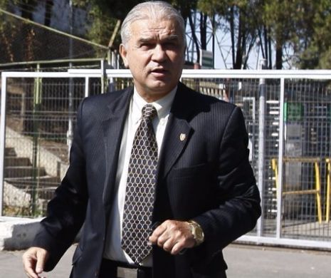 Selecționerul Anghel Iordănescu a fost înaintat în grad