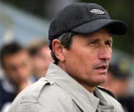 Un antrenor din Liga I a fost dat afară la presiunea jucătorilor