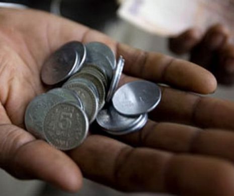 Un român care CERŞEA în Suedia a câştigat la LOTO 27.000 de dolari