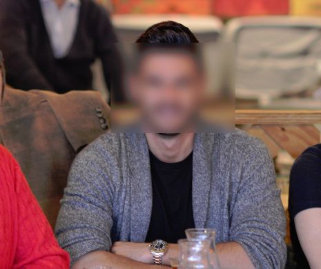 Unul dintre cei mai vânați burlaci din Turcia, surprins într-un restaurant din București