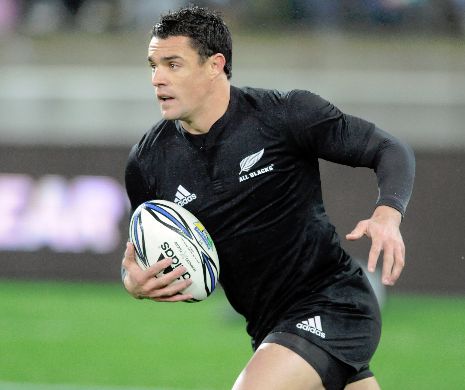 VIDEO. Dan Carter, primul rugby-ist care va avea salariu de 1 milion de euro