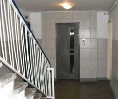 A făcut scandal şi a devastat scara unui bloc. Locatarii au fost evacuaţi de urgenţă