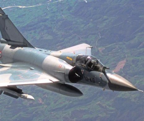 Adunarea Națională a Franței a aprobat continuarea loviturilor aeriene franceze în Irak