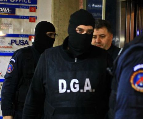 BREAKING NEWS. Capii POLIȚIEI TIMIȘ căutați cu mascații