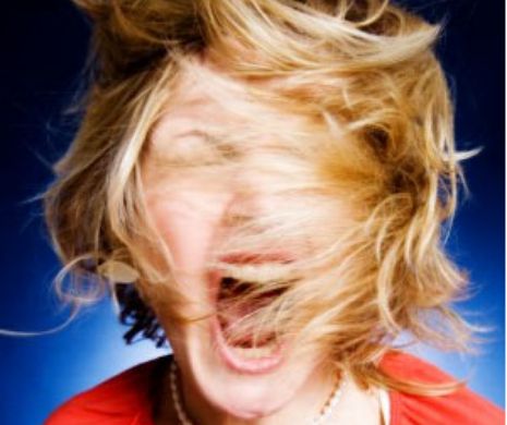 Cele două DROGURI pe care le luaţi zilnic