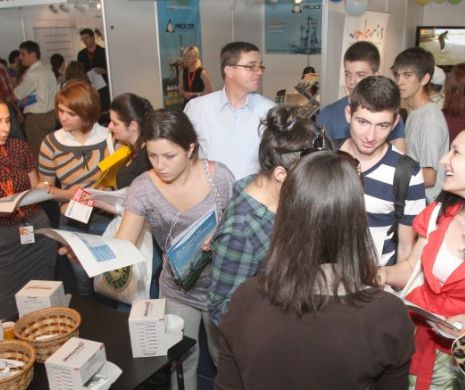 Cu ce se ÎNTORC cei mai mulți ROMÂNI la MUNCĂ în STRĂINĂTATE