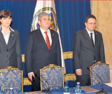DOSAR DE PRESĂ. Ultima întâlnire oficială, alături de ofițeri de informații