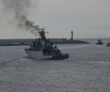 INCENDIU pe o NAVĂ MILITARĂ a Forțelor Navale