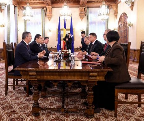 Iohannis: „Să nu avem două Românii, una a politicienilor și una a oamenilor”