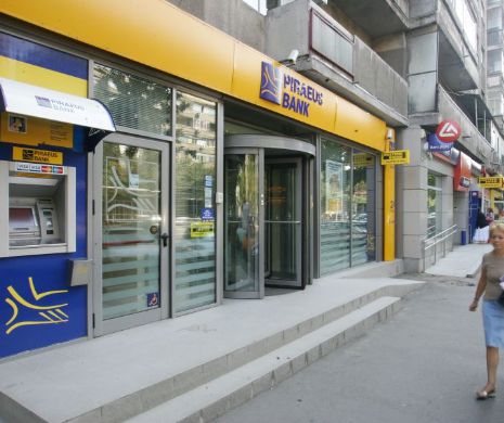 O a 4-a BANCĂ PROPUNE soluţii pentru cei cu CREDITE ÎN FRANCI ELVEŢIENI. PIRAEUS ÎŞI cheamă CLIENŢII la NEGOCIERI