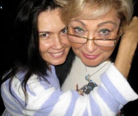 Oana Zavoranu, in stare de SOC! Mama ei mai are cateva zile de trait