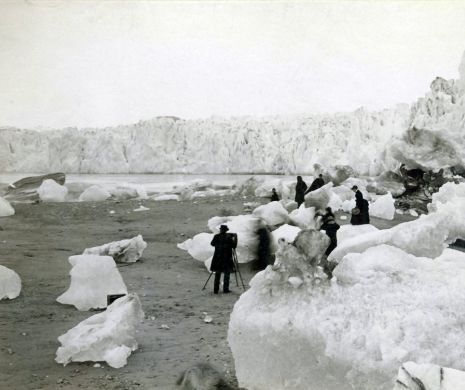 PANICĂ LA NIVEL GLOBAL. Cel mai mare gheţar din Antarctica orientală a început să se topească foarte repede
