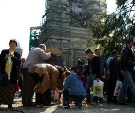 Peste 20.000 de poliţişti, mobilizaţi pentru a asigura ordinea publică de Sărbătoarea Bobotezei