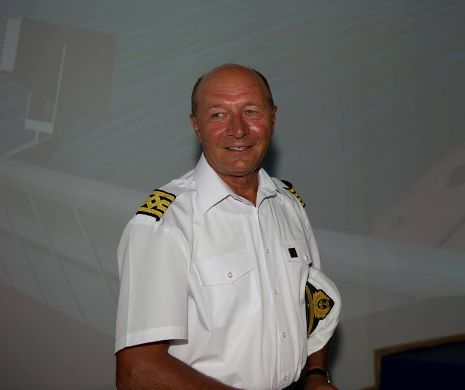 Traian Băsescu are o nouă imagine pe Facebook