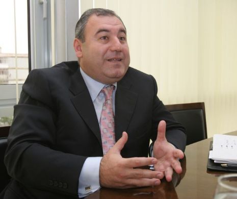 Audieri pe bandă rulantă la DNA. Familia Cocoș, fostul ministru Ariton și soțul Alinei Bica dau explicații